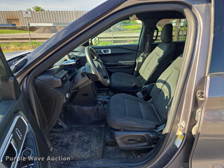 image for item EF1725 2020 Ford Explorer Police Interceptor SUV