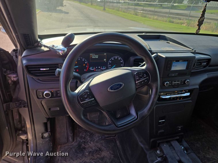 image for item EF1725 2020 Ford Explorer Police Interceptor SUV