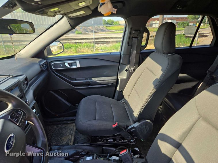 image for item EF1725 2020 Ford Explorer Police Interceptor SUV
