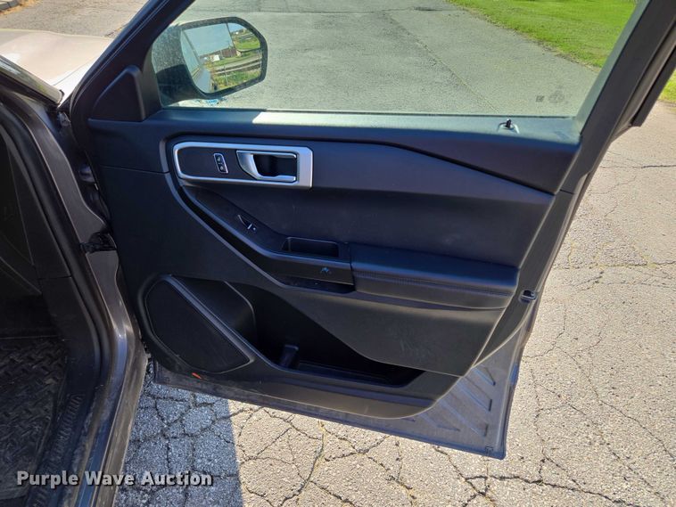 image for item EF1725 2020 Ford Explorer Police Interceptor SUV