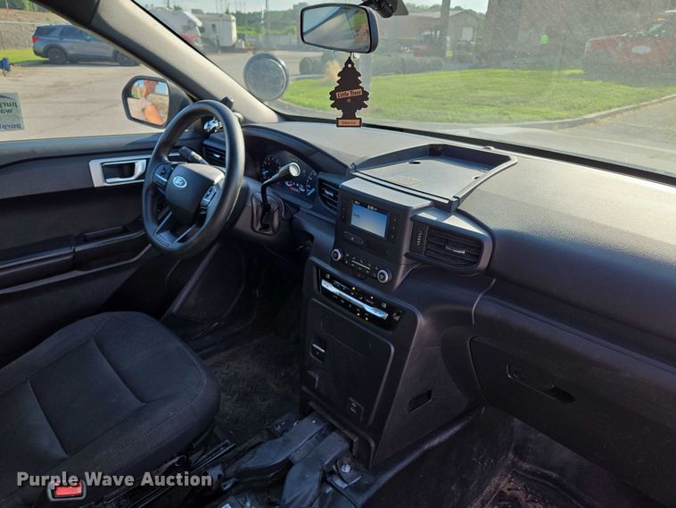 image for item EF1725 2020 Ford Explorer Police Interceptor SUV