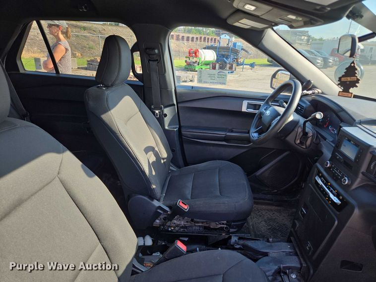 image for item EF1725 2020 Ford Explorer Police Interceptor SUV