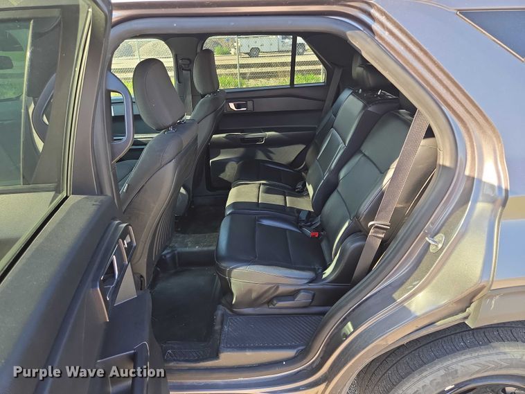 image for item EF1725 2020 Ford Explorer Police Interceptor SUV