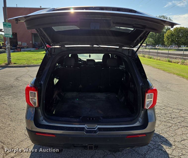 image for item EF1725 2020 Ford Explorer Police Interceptor SUV