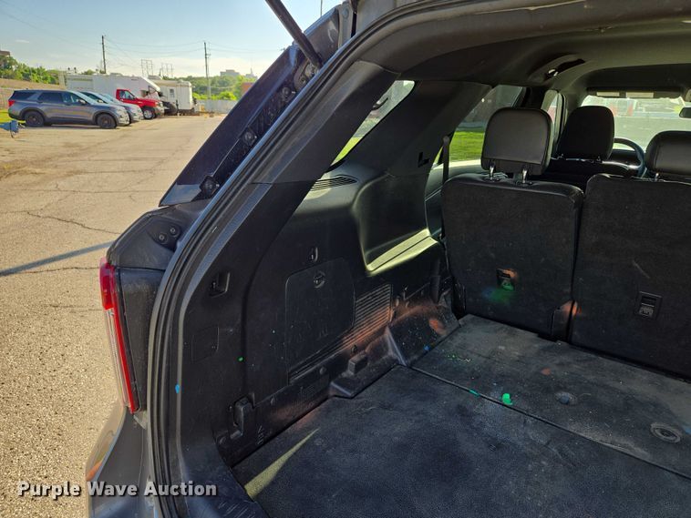 image for item EF1725 2020 Ford Explorer Police Interceptor SUV