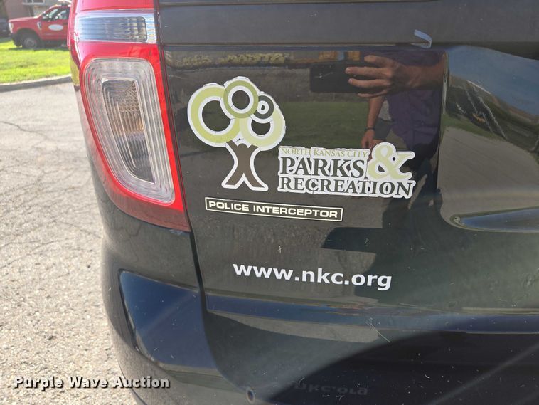 image for item EF1726 2013 Ford Explorer Police Interceptor SUV