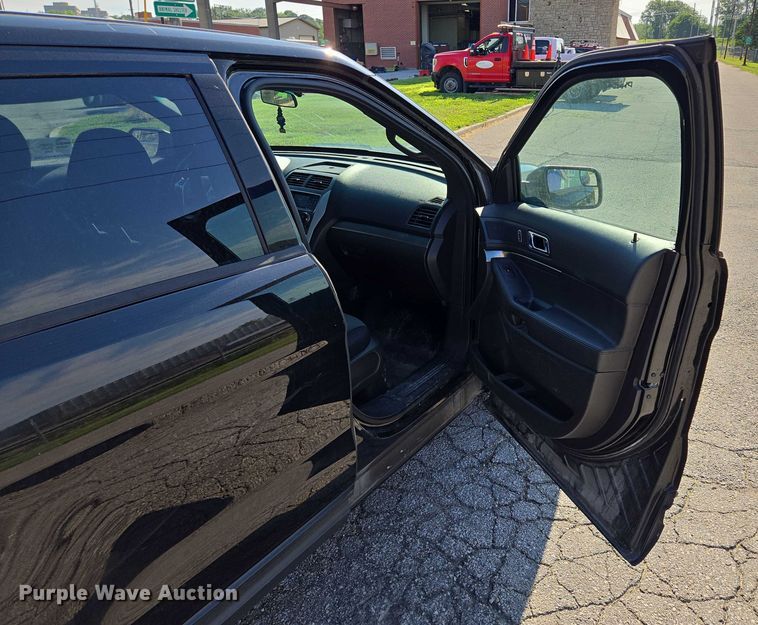 image for item EF1726 2013 Ford Explorer Police Interceptor SUV