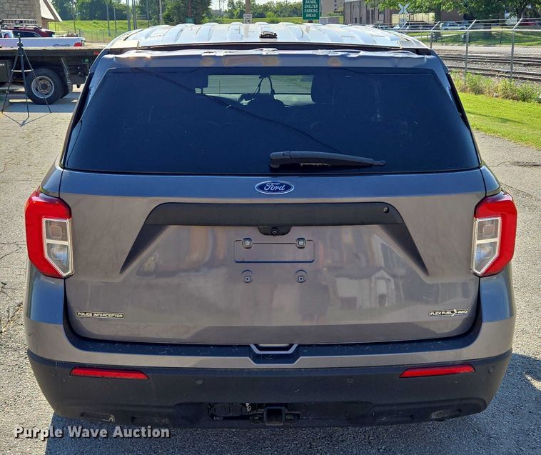image for item EF1727 2021 Ford Explorer Police Interceptor SUV