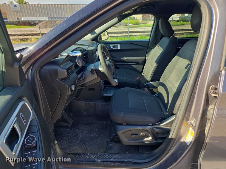 image for item EF1727 2021 Ford Explorer Police Interceptor SUV