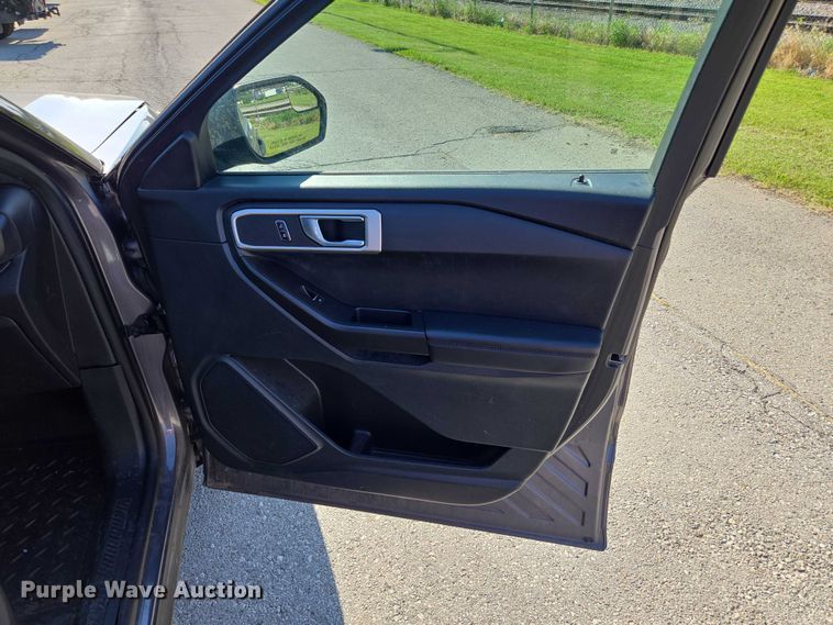 image for item EF1727 2021 Ford Explorer Police Interceptor SUV