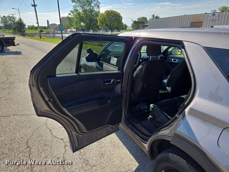 image for item EF1727 2021 Ford Explorer Police Interceptor SUV