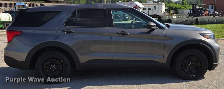 image for item EF1728 2020 Ford Explorer Police Interceptor SUV