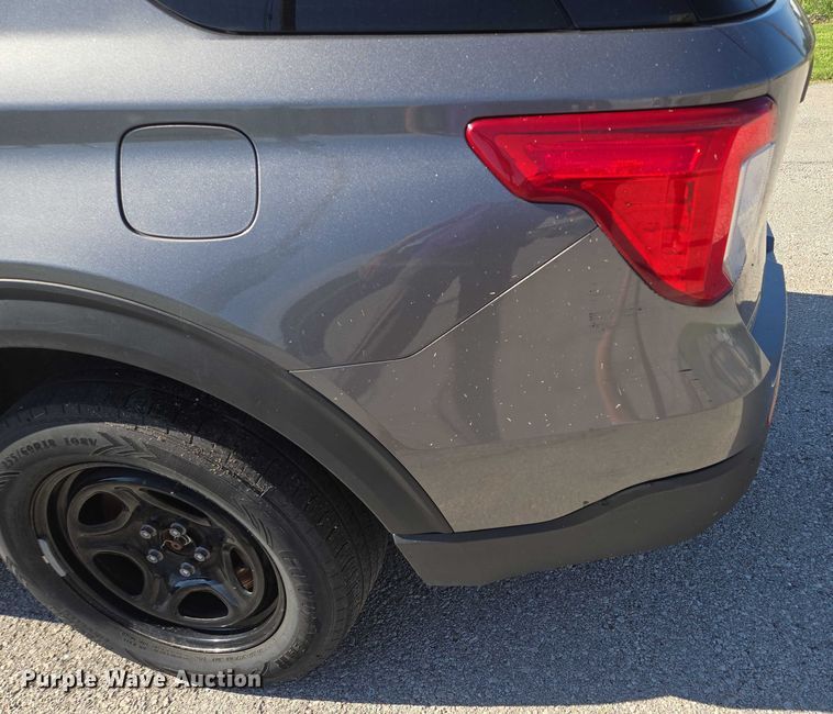 image for item EF1728 2020 Ford Explorer Police Interceptor SUV