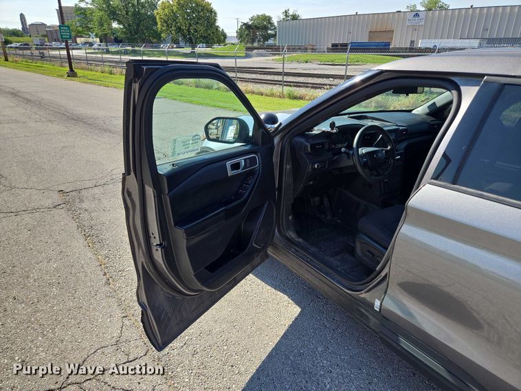 image for item EF1728 2020 Ford Explorer Police Interceptor SUV