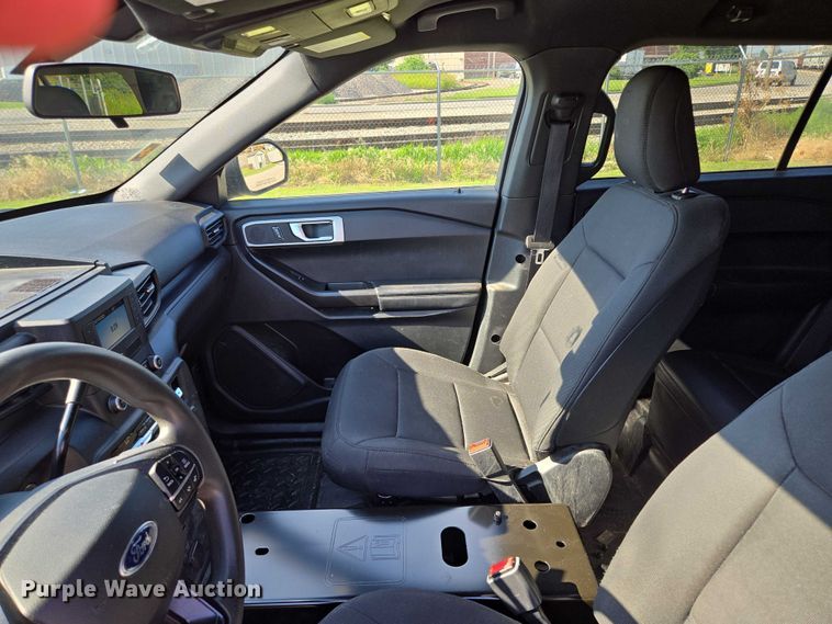 image for item EF1728 2020 Ford Explorer Police Interceptor SUV