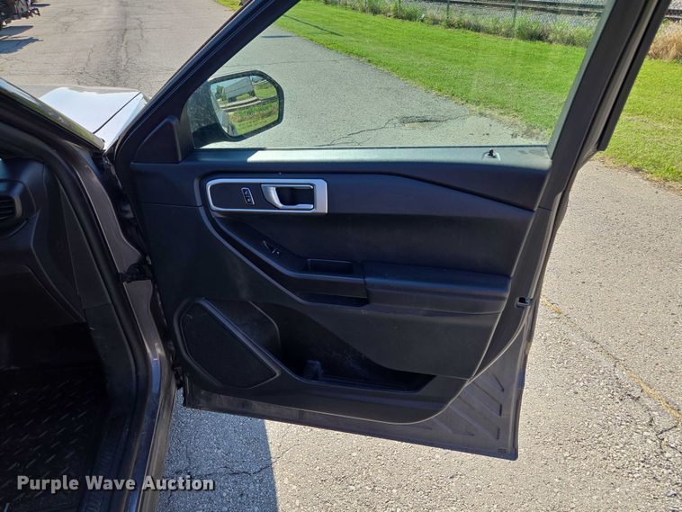 image for item EF1728 2020 Ford Explorer Police Interceptor SUV