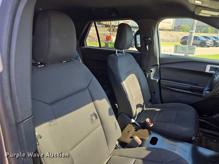 image for item EF1728 2020 Ford Explorer Police Interceptor SUV