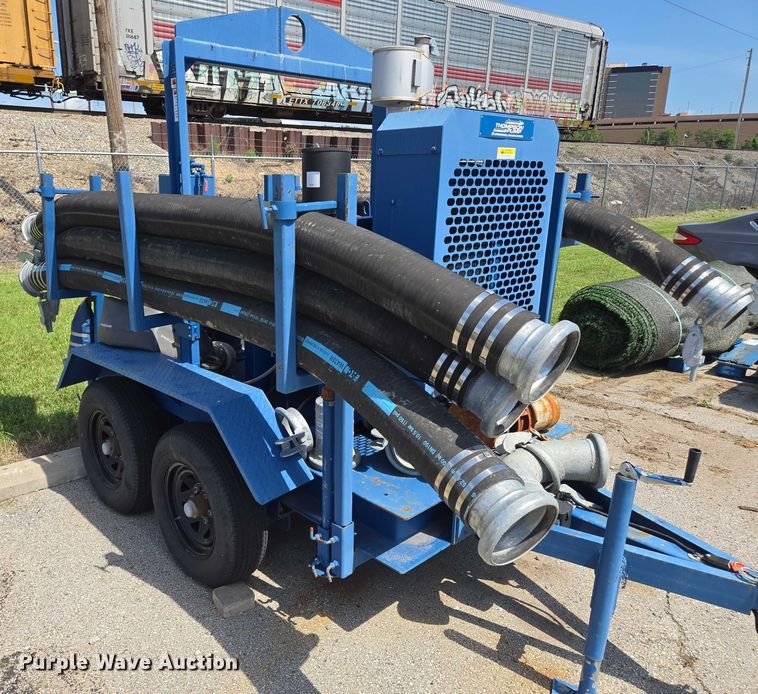 image for item EF1729 2005 Thompson pump trailer