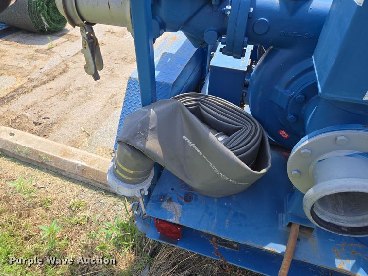 image for item EF1729 2005 Thompson pump trailer