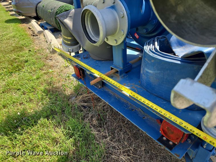 image for item EF1729 2005 Thompson pump trailer