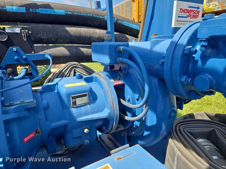 image for item EF1729 2005 Thompson pump trailer