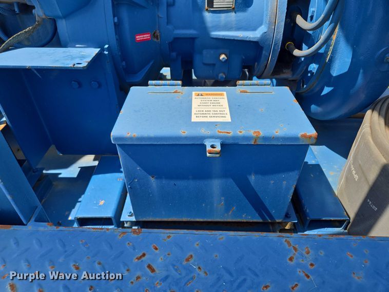 image for item EF1729 2005 Thompson pump trailer