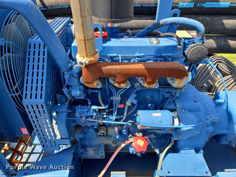 image for item EF1729 2005 Thompson pump trailer