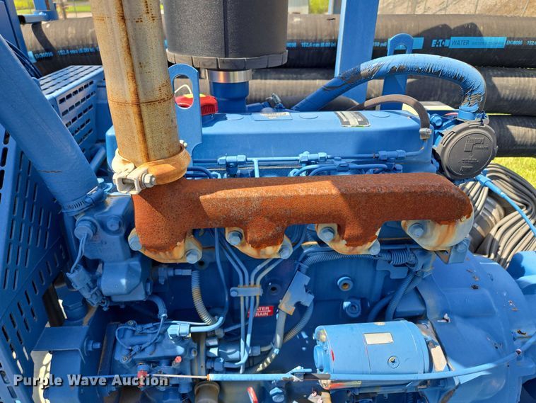 image for item EF1729 2005 Thompson pump trailer