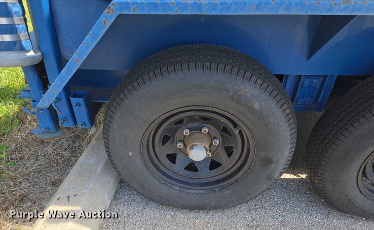 image for item EF1729 2005 Thompson pump trailer