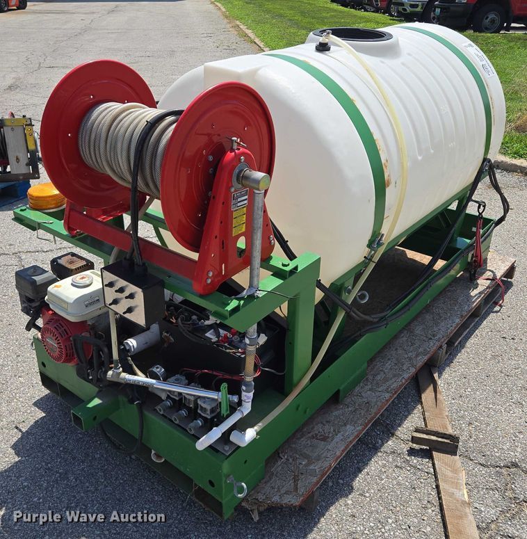 image for item EF1730 Turf sprayer