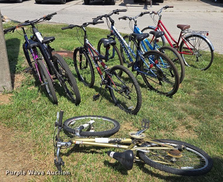 image for item EF1746 (7) bicycles 