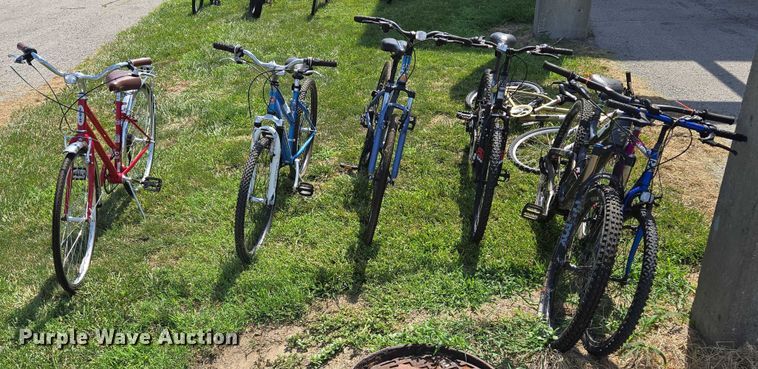 image for item EF1746 (7) bicycles 