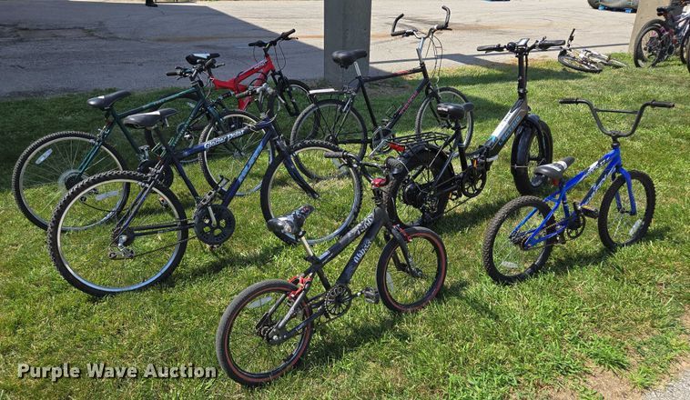 image for item EF1747 7 bicycles