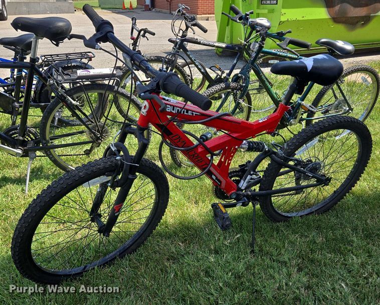 image for item EF1747 7 bicycles