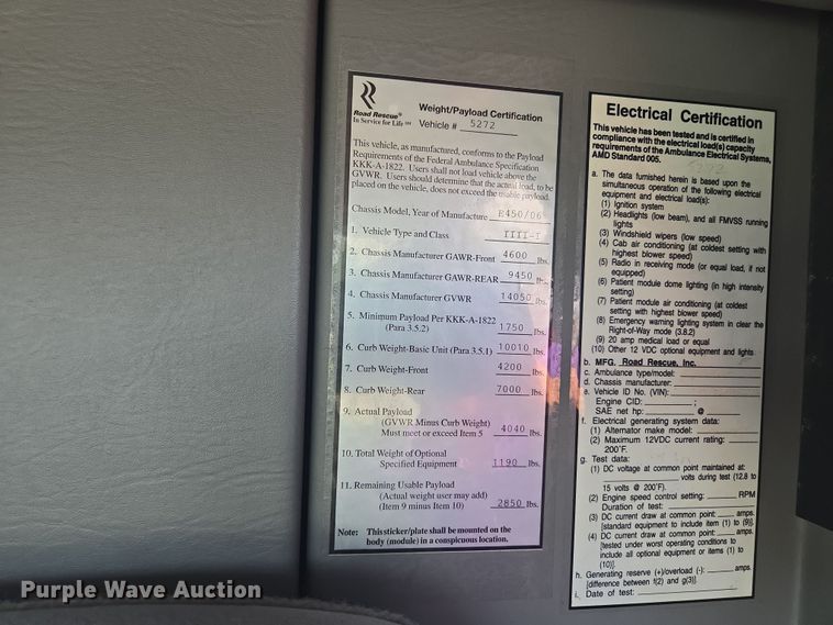 image for item EF1855 2006 Ford E450  ambulance