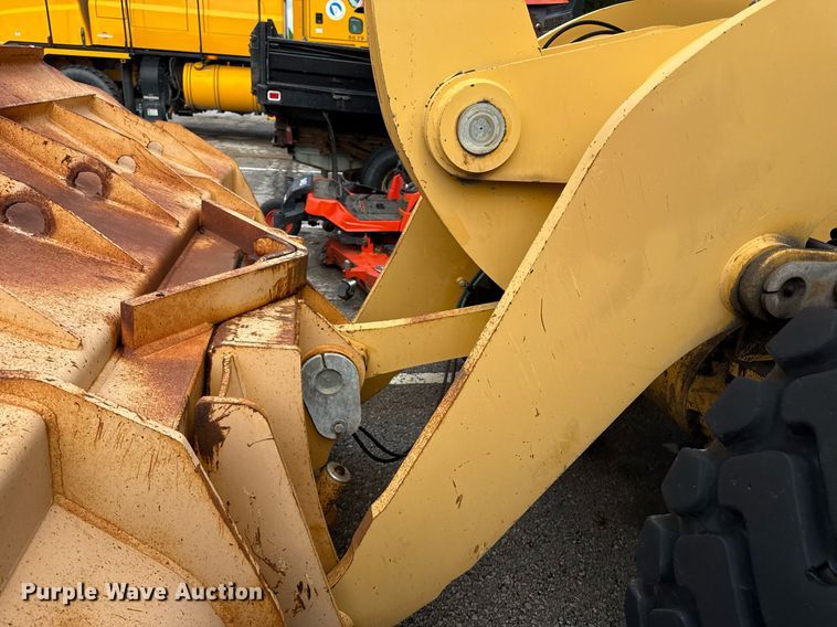 image for item EF1876 1999 John Deere 644H wheel loader