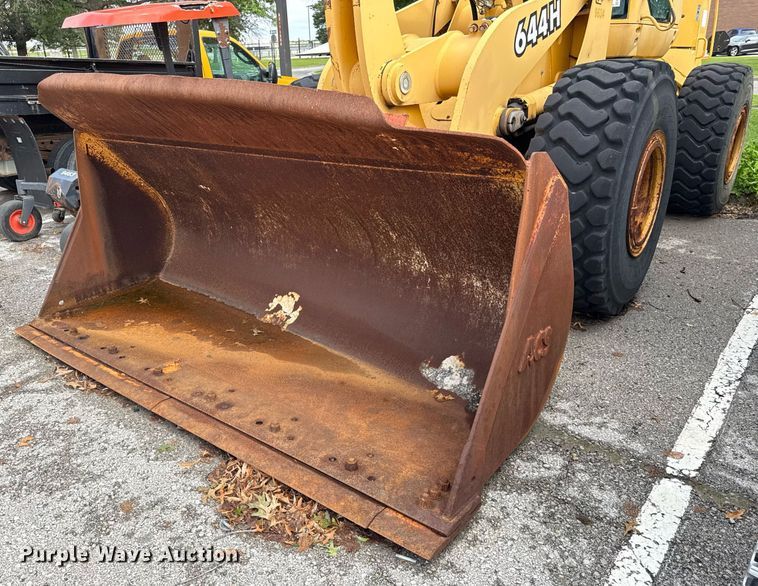 image for item EF1876 1999 John Deere 644H wheel loader