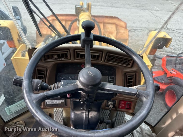 image for item EF1876 1999 John Deere 644H wheel loader