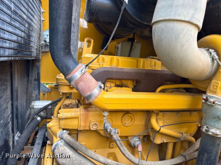 image for item EF1876 1999 John Deere 644H wheel loader