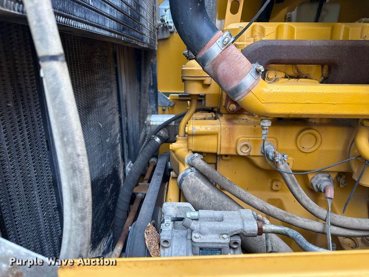 image for item EF1876 1999 John Deere 644H wheel loader