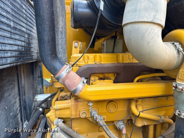 image for item EF1876 1999 John Deere 644H wheel loader