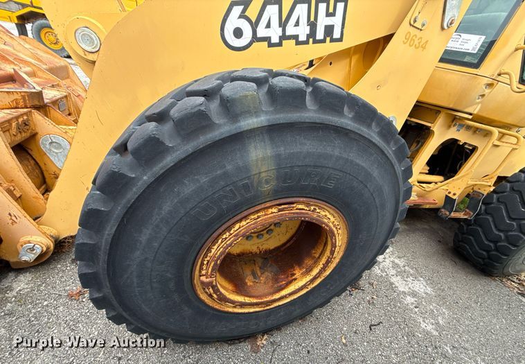 image for item EF1876 1999 John Deere 644H wheel loader