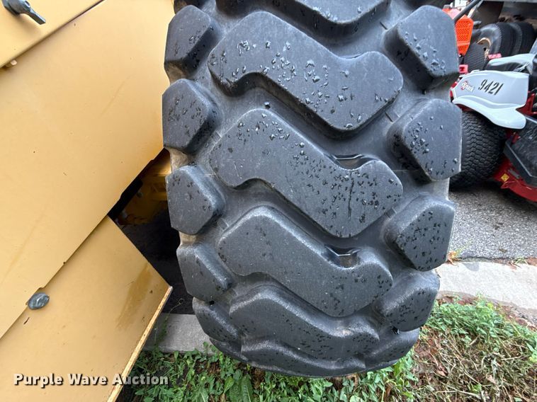 image for item EF1876 1999 John Deere 644H wheel loader