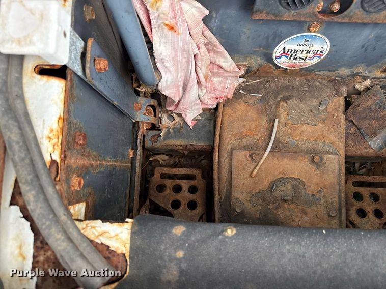 image for item EF1879 1996 Bobcat 873 skid steer loader