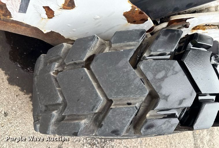 image for item EF1879 1996 Bobcat 873 skid steer loader