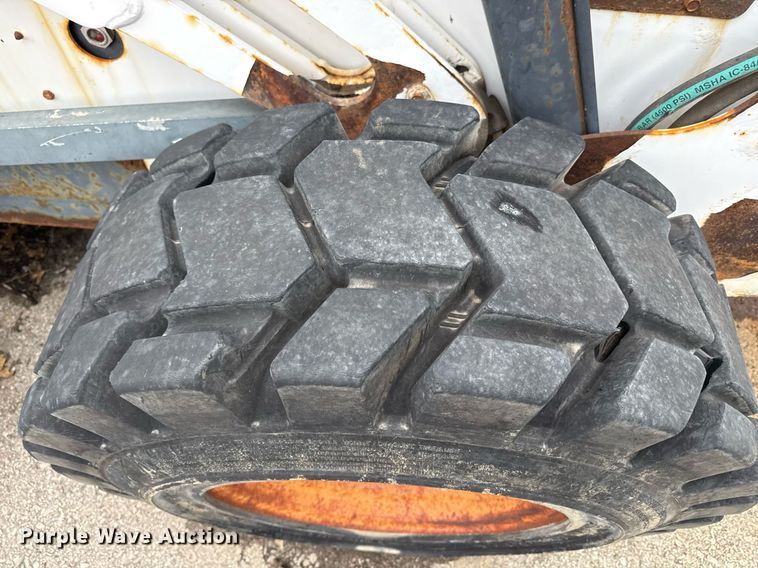 image for item EF1879 1996 Bobcat 873 skid steer loader