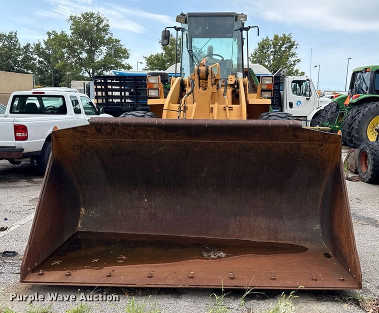 image for item EF1880 1998 Case 821B wheel loader