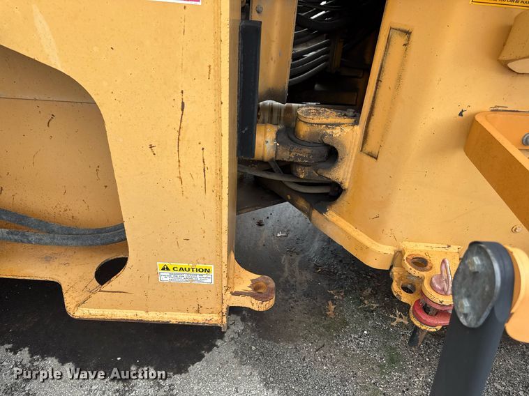 image for item EF1880 1998 Case 821B wheel loader