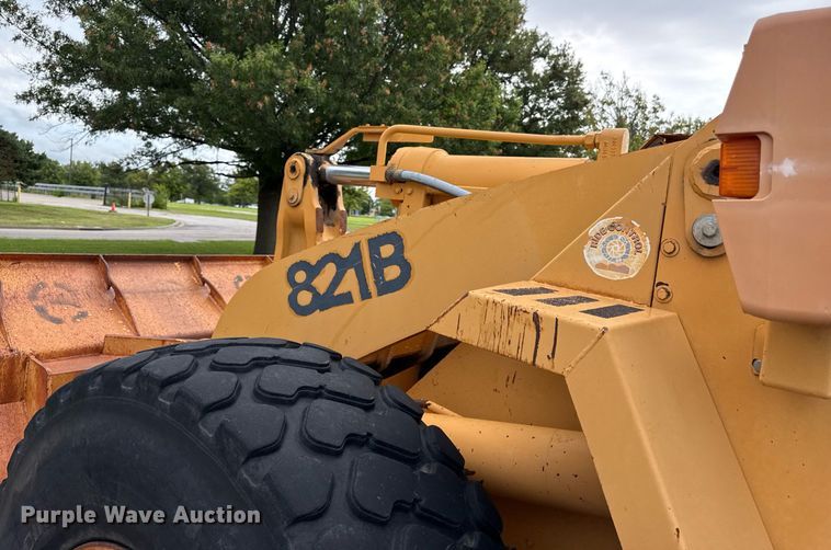 image for item EF1880 1998 Case 821B wheel loader