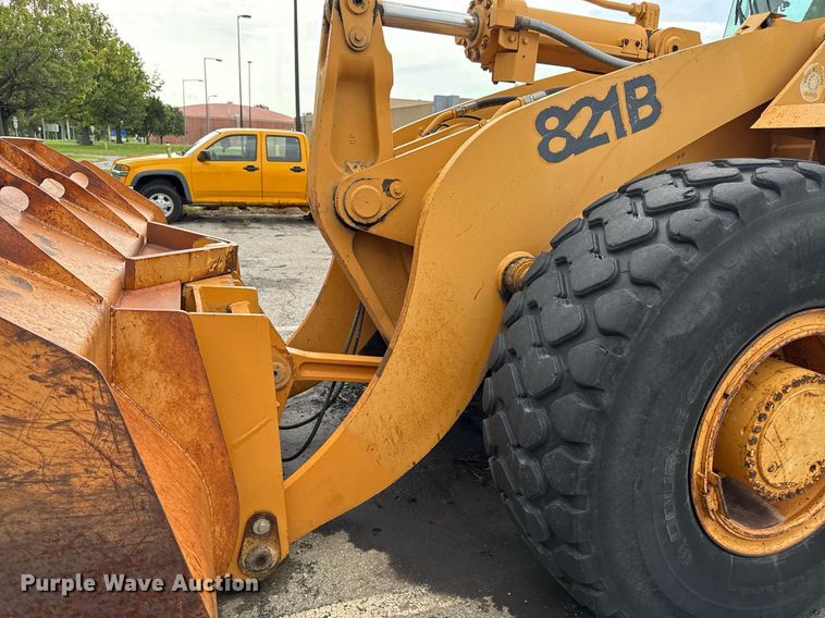 image for item EF1880 1998 Case 821B wheel loader